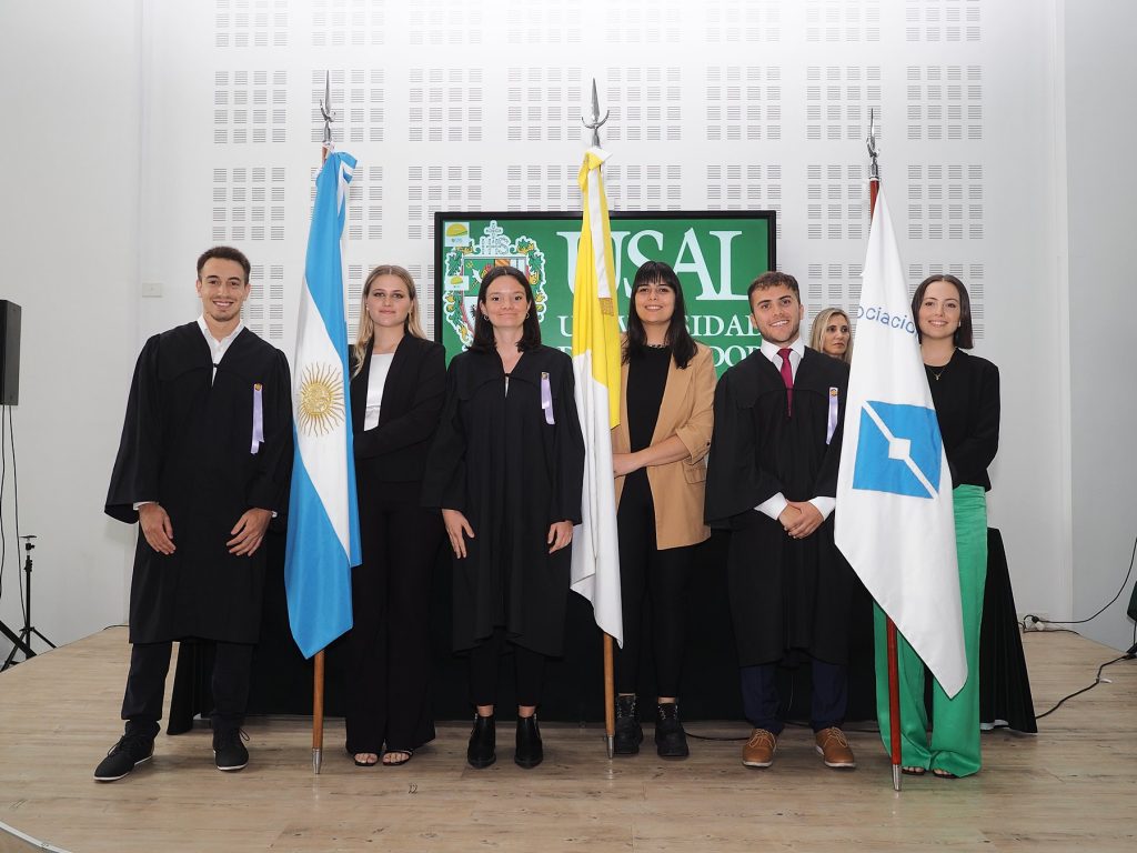 Acto de Colación de Grado - Carrera de Odontología USAL/AOA